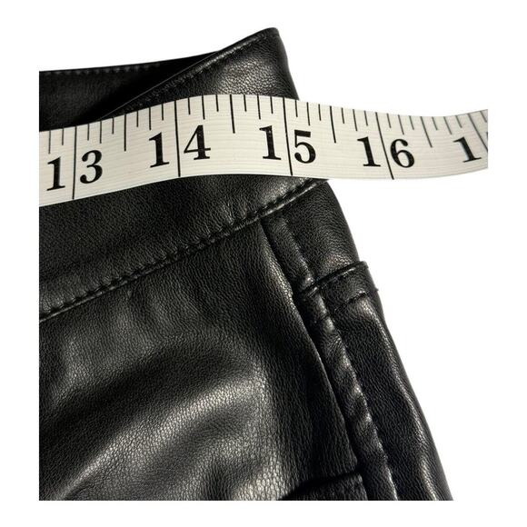 Joe's Jeans‎ Women's Black Faux Leather Mid-Rise Bootcut Pants Size 6 (28) NWOT - Picture 4 of 7